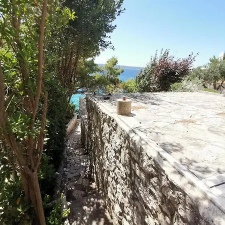 Daire Max Trogir